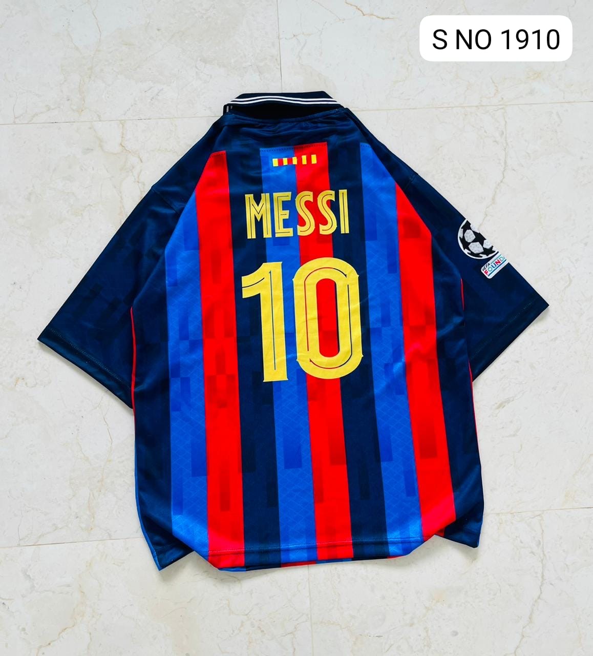 Collared vintage jersey