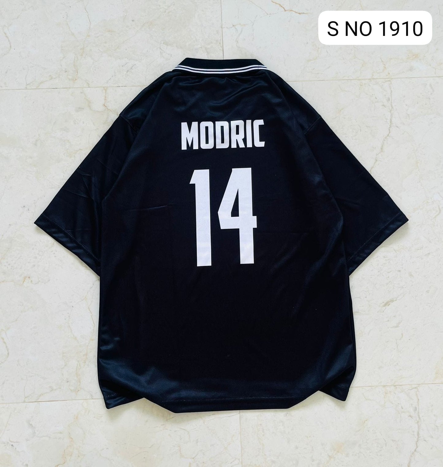 Collared vintage jersey